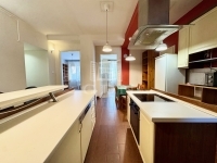 Budapest III. kerület Lakás (téglaépítésű)