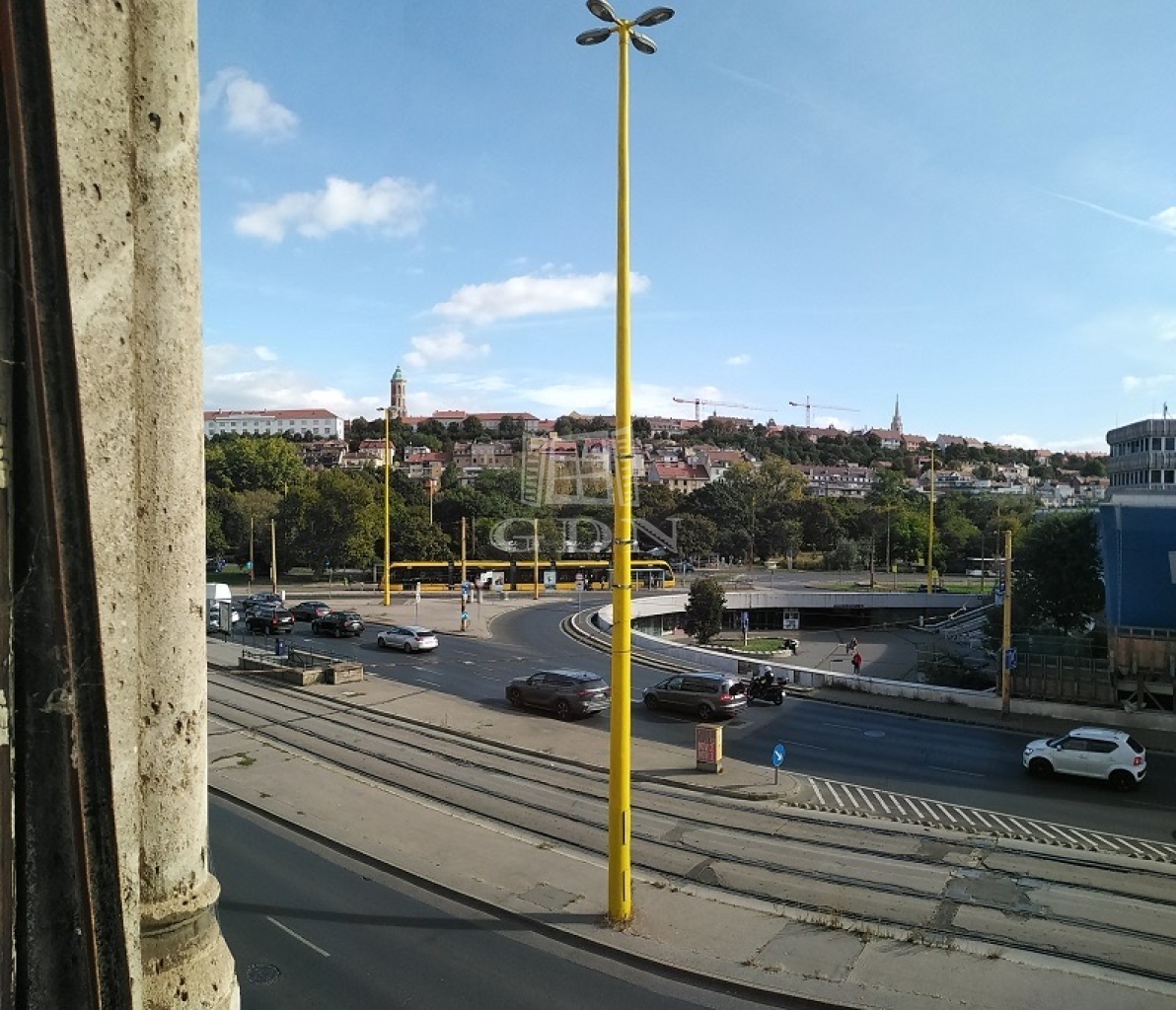 Vânzare Budapest XII. kerület Locuinta (caramida)